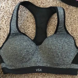 Sports bra